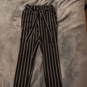 Striped soft pants with waist tie.